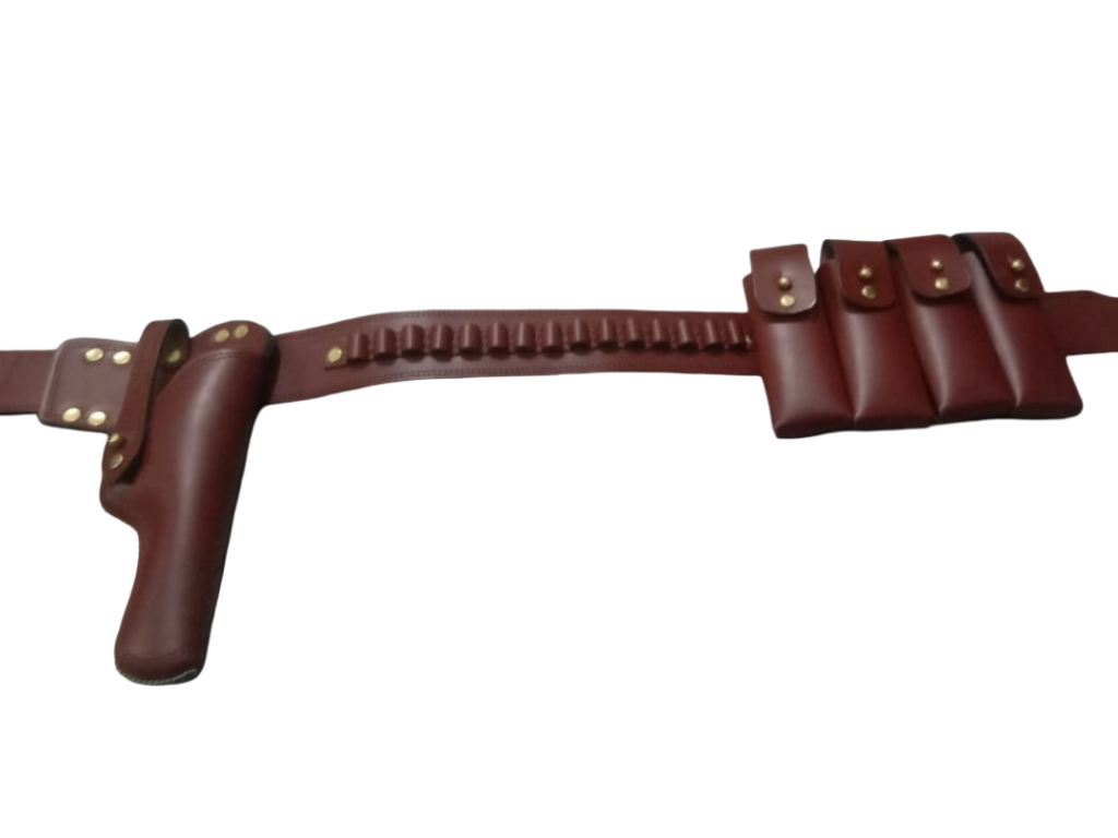 Leather holster for hunting